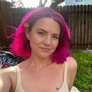 Meet your Posher, Elisha